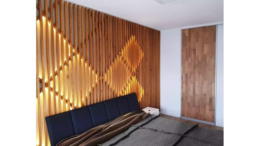 4 wooden bedroom